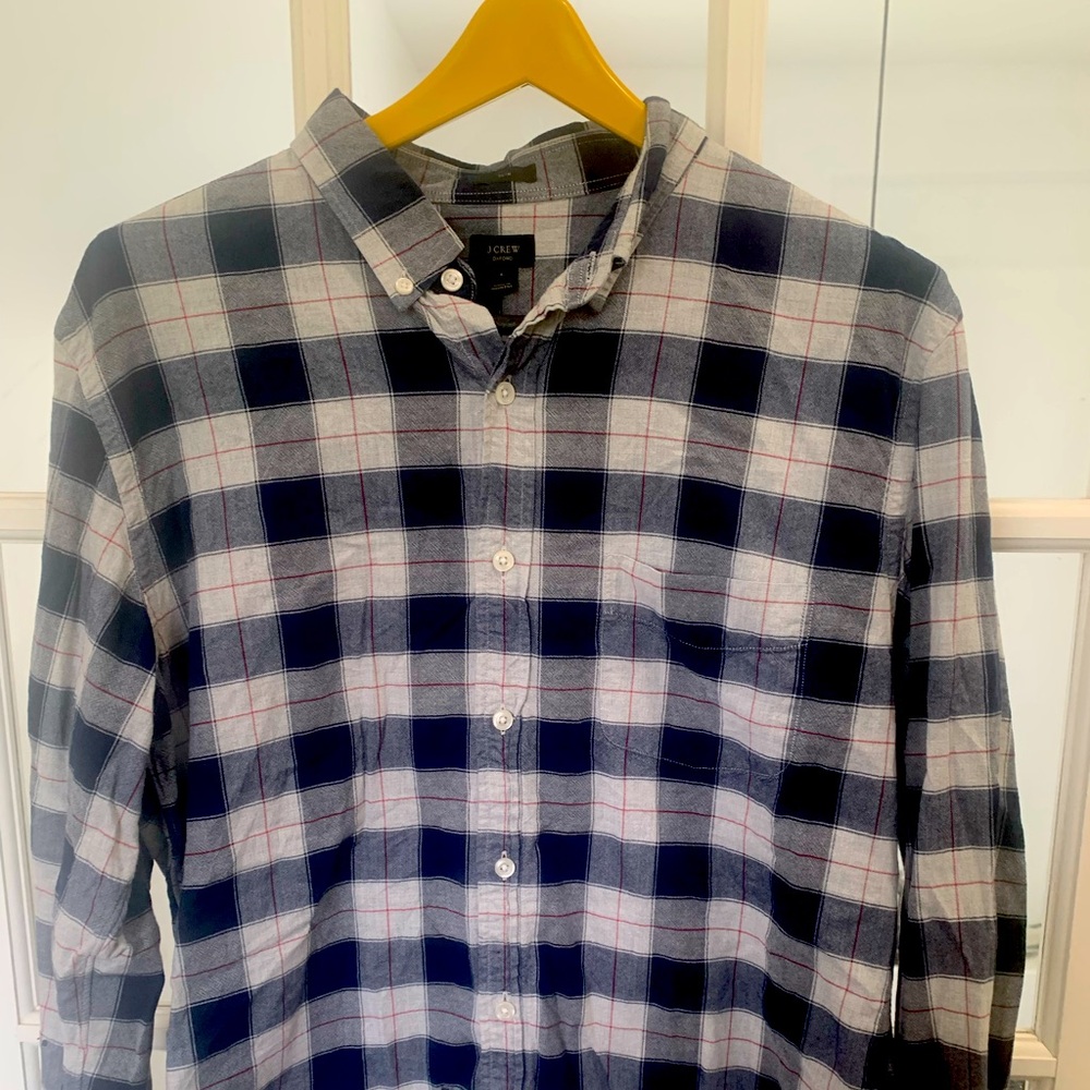 J.4/$20 Crew men’s button down shirt  A2